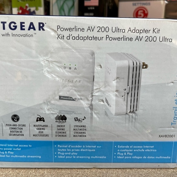 COPY - NEW/SEALED NETGEAR Powerline AV+200 Ultra Adapter Kit XAVB2501 - Picture 1 of 3